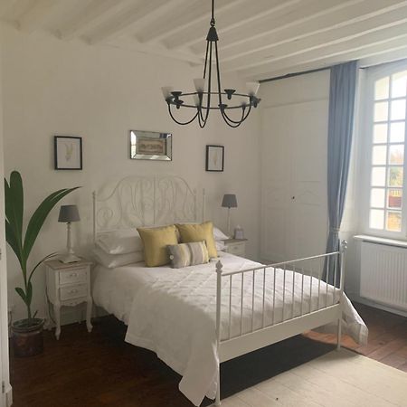 La Maison Du Pont La Rochebeaucourt-et-Argentine 외부 사진